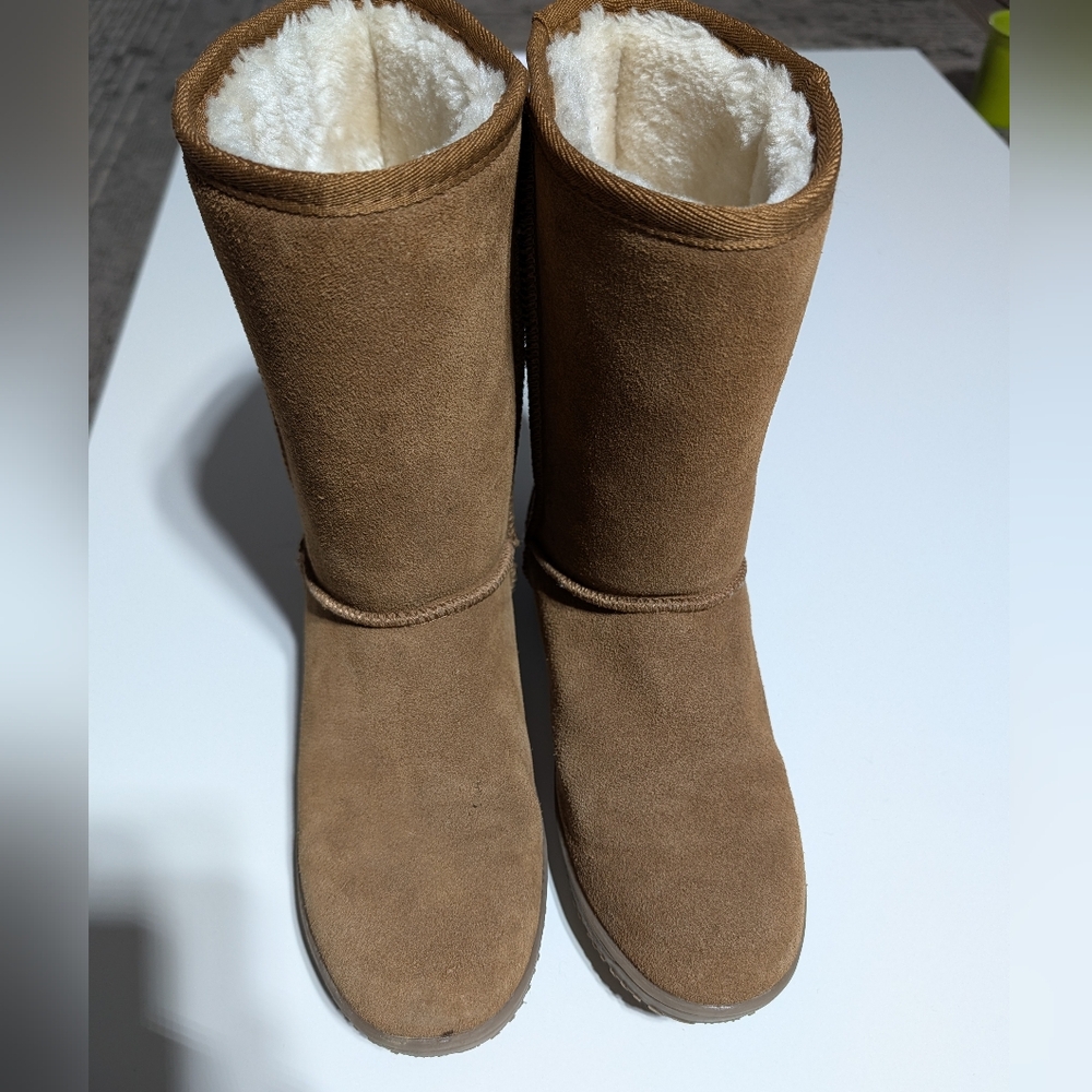 Minnetonka Suede Leather Faux Fur Short Boots Womens 9 Shearling Olympia Brown